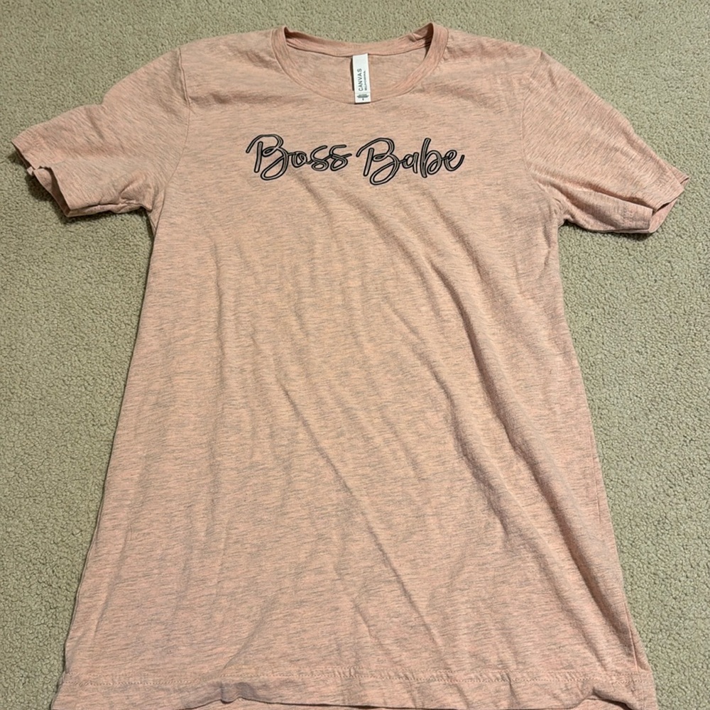 Brand New “Boss Babe” Graphic Tee